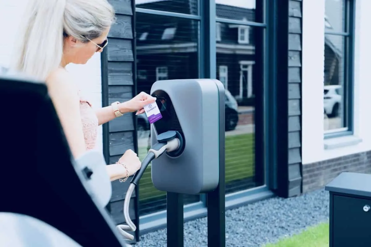 De app voor slimme laadpaal